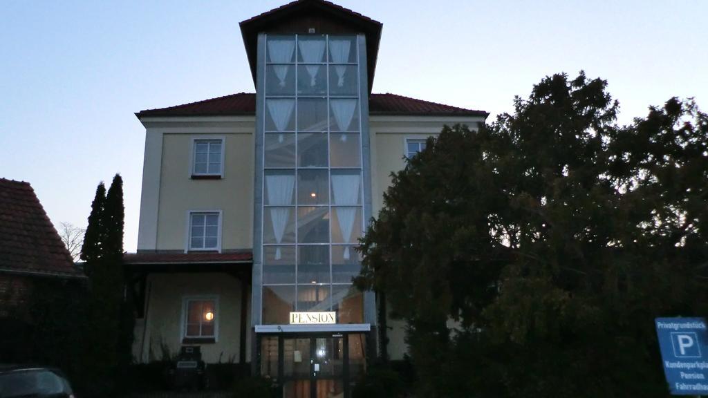 Pension Muhle Neuruppin Buitenkant foto